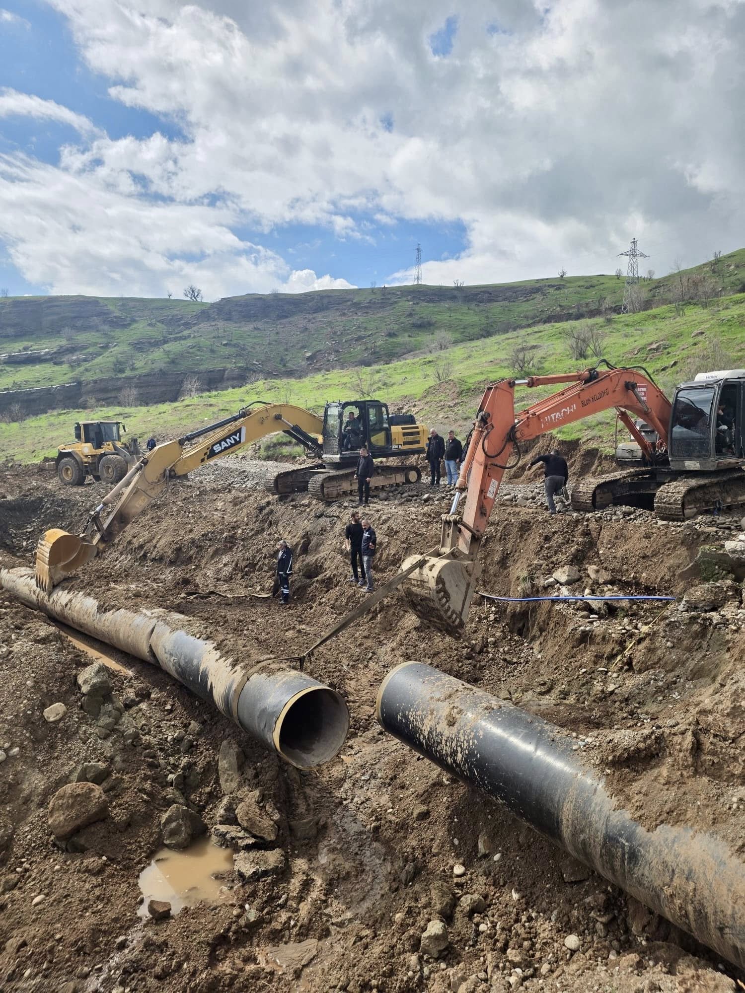 Baraj Hattındaki Arıza İçin Ekiplerimiz Sahada Çalışmalarını Sürdürüyor